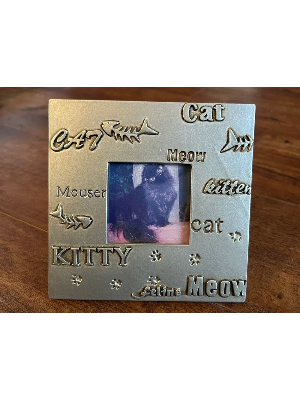 Decorative Cat-Themed Photo Frame with Stand